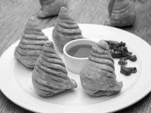 Chinese Singra (2 Pcs)