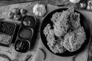 Flames Crispy Chicken Fry (with Bone)