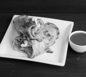 Double Egg Chicken Roll                       