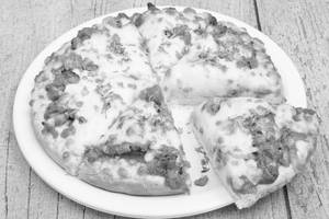 Chicken Tikka Pizza