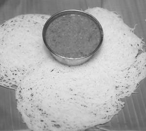 Idiyappam with Kurma