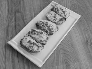 Melting Cheese Bruschetta