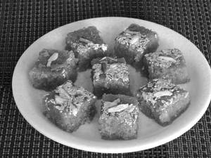 Dal Badam 
