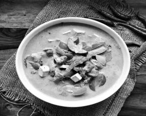 Exotic Veg Thai Curry With Steamed Rice