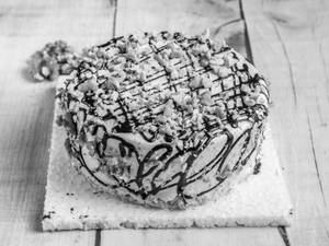 Chocolate Walnut Cake (Eggless)