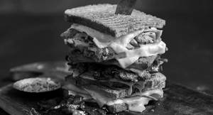 Dp Four Door Grilled Sandwich