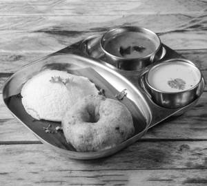 Single Idli Vada