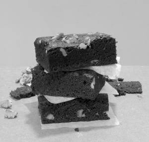 Dark Chocolate And Walnut Brownie (100 Gms)