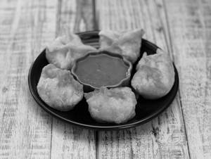 Paneer Momos (5 Pcs)