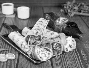 2 Chicken Roll + 2 Chicken Mayo Roll +750 Ml Coke