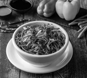 Chicken Schezwan Noodles