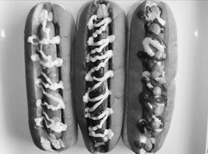 B B Q Chicken Hot Dogs ( Pack Of 5 )