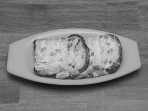 Cheese Chilli Garlic Bread (4 Pcs)