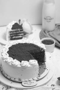 Red Velvet (Half)