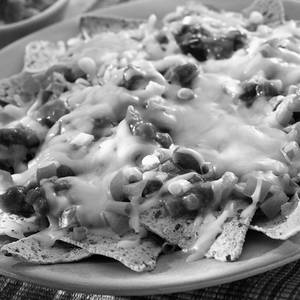 Cheese Nachos (8 Pcs)