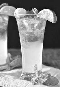 Litchi Mojito.