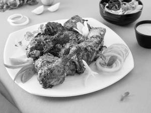 Hariyali Tandoori Chicken (Spicy)