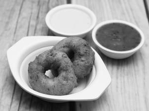 Medu Vada