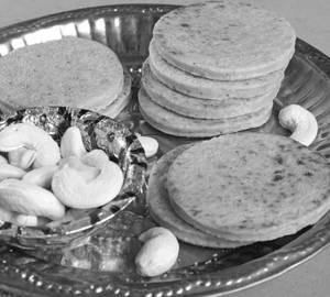 Kaju Puri
