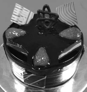 Choco Strawberry Cake