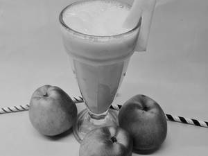 Apple Milkshake
