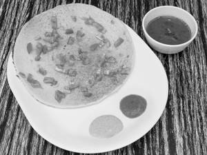 Tomato Uttapam