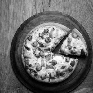 Cheese And Paneer Pizza [7 Inches]