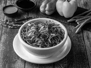 Chicken Schezwan Noodles
