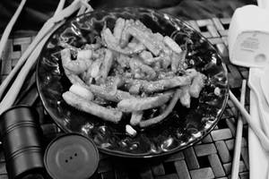 Honey Chilli Potato [Serve 1-2]