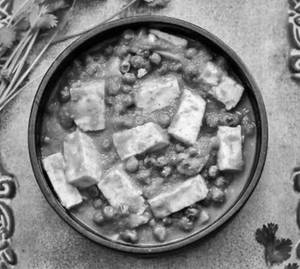 Mattar Paneer