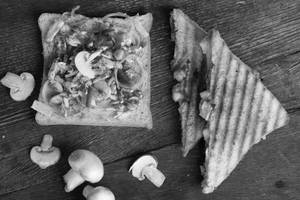 Tandoori Mushroom Sandwich