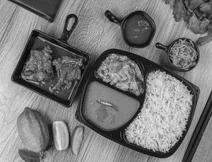 Mutton Kosha Office Parar Thali (2 Pcs)