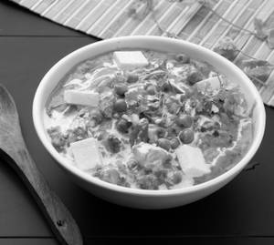 Matar Paneer