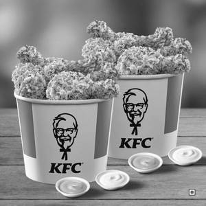 Peri Peri Chicken 10 Leg Pc & 4 Dips
