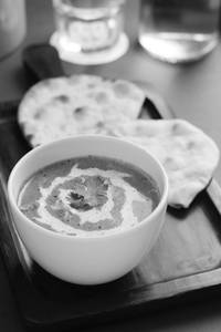 Chicken Makhni With Flat Bread