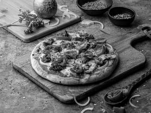 7" Regular Bonanza Chicken Pizza