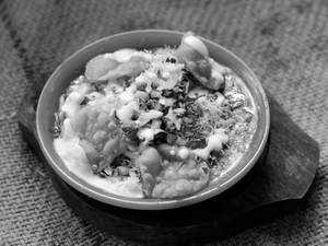 Dahi Papdi (100 Gms)