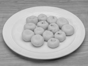 Small white Peda
