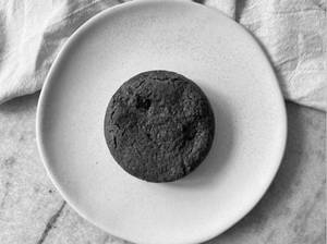 Molten Dark Chocolate Cookie