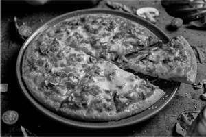Cheese Capsicum Onion Mushroom Pizza