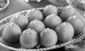 Motichoor Laddoo