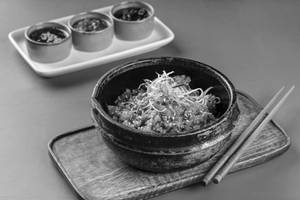 Chicken Stone Bowl