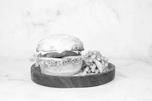 CRISPY CHEESE BLAST BURGER