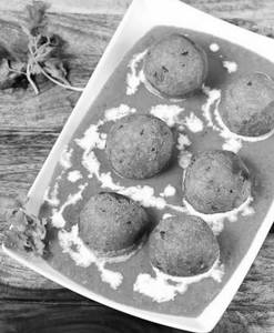 Veg Kofta Curry 