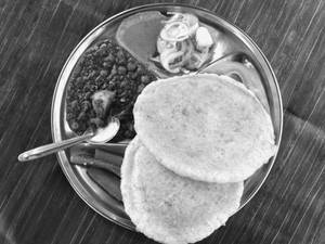 Special Chole Bhature