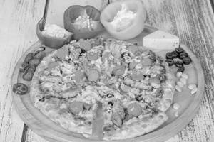 Chicken Tikka Pizza