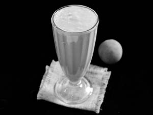 Chikoo Milkshake