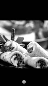 Chicken Shawarma (2 Rolls)
