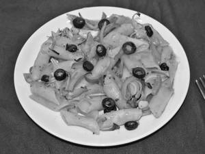 Veg Penne Pasta in Choice of Sauce