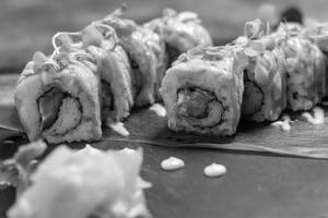 Spicy Salmon Roll